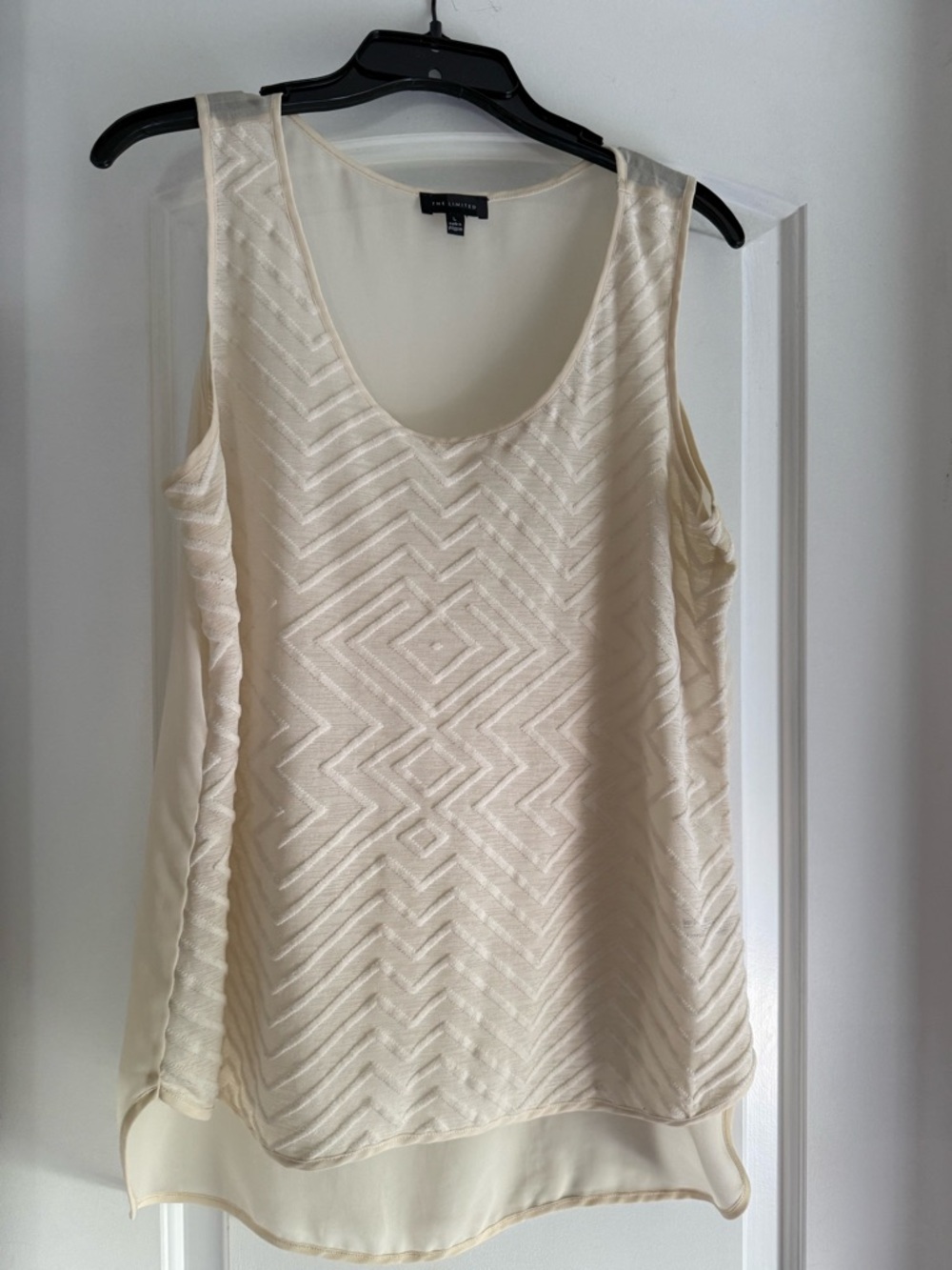 The Limited Cream Textured Sleeveless Camisole